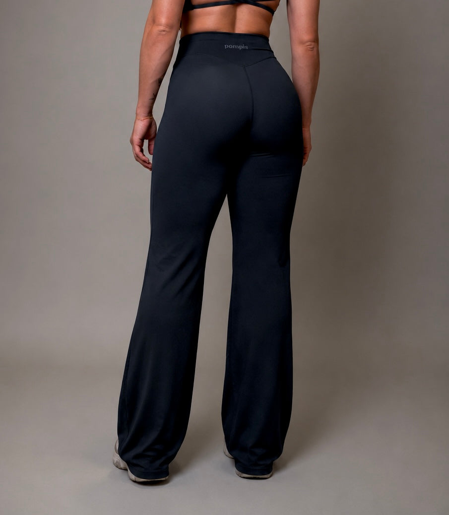 Essential Wide Leg Pants