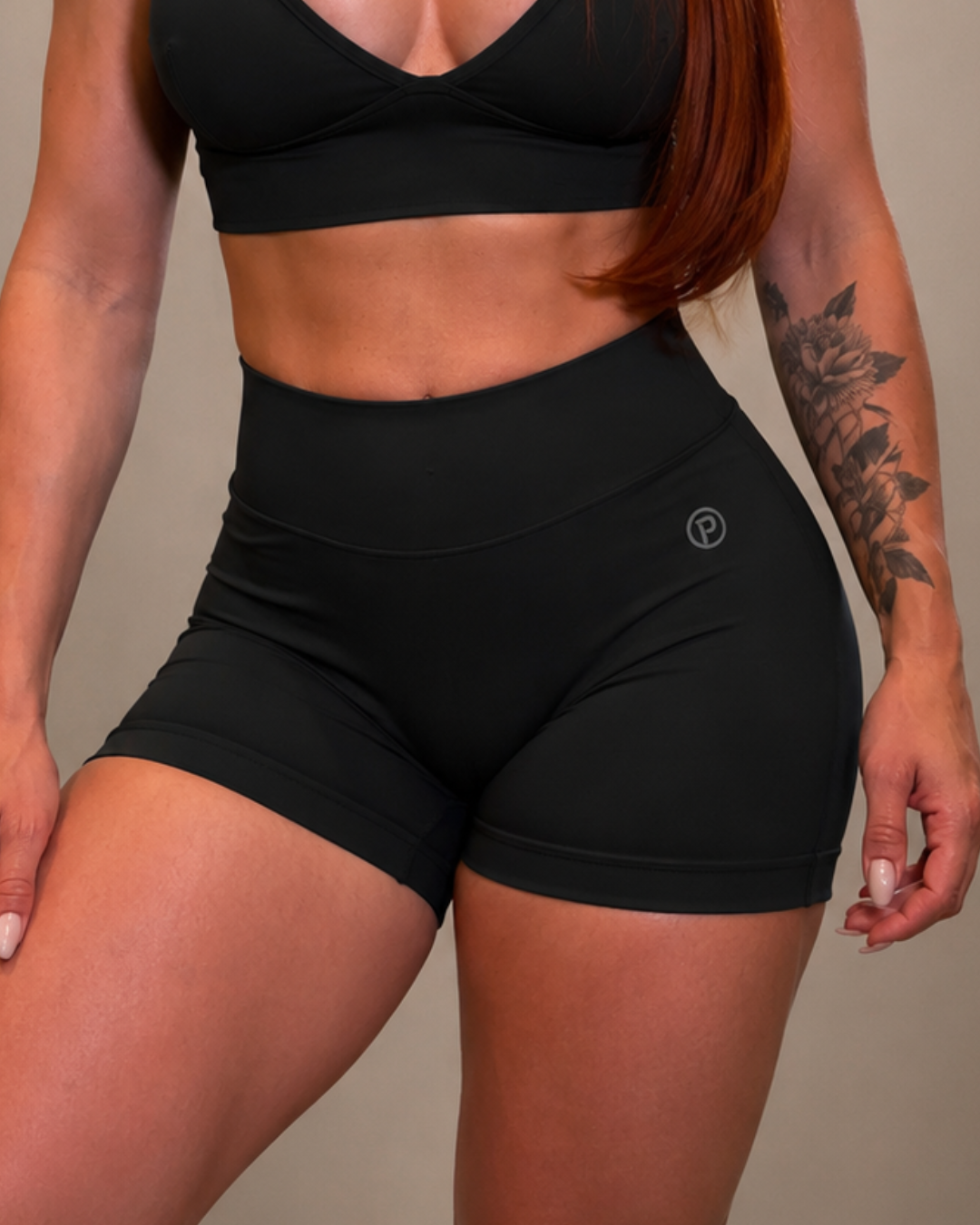 V-Sculpt Shorts