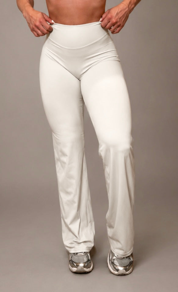 Essential Wide Leg Pants