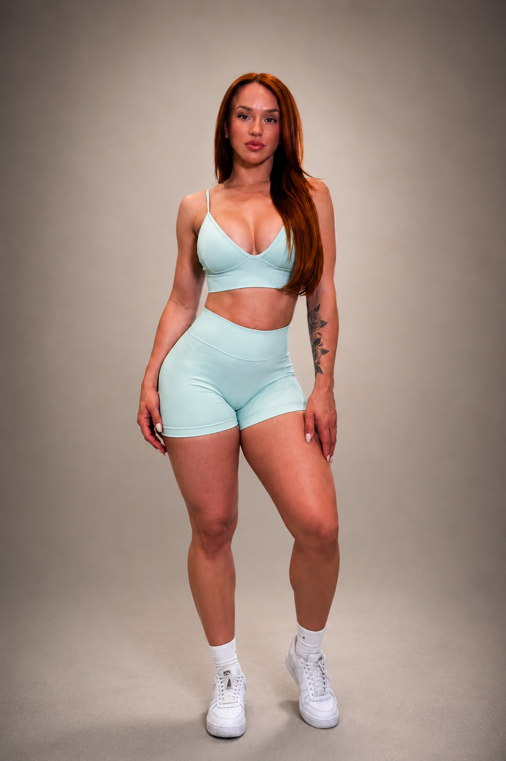 V-Sculpt Top