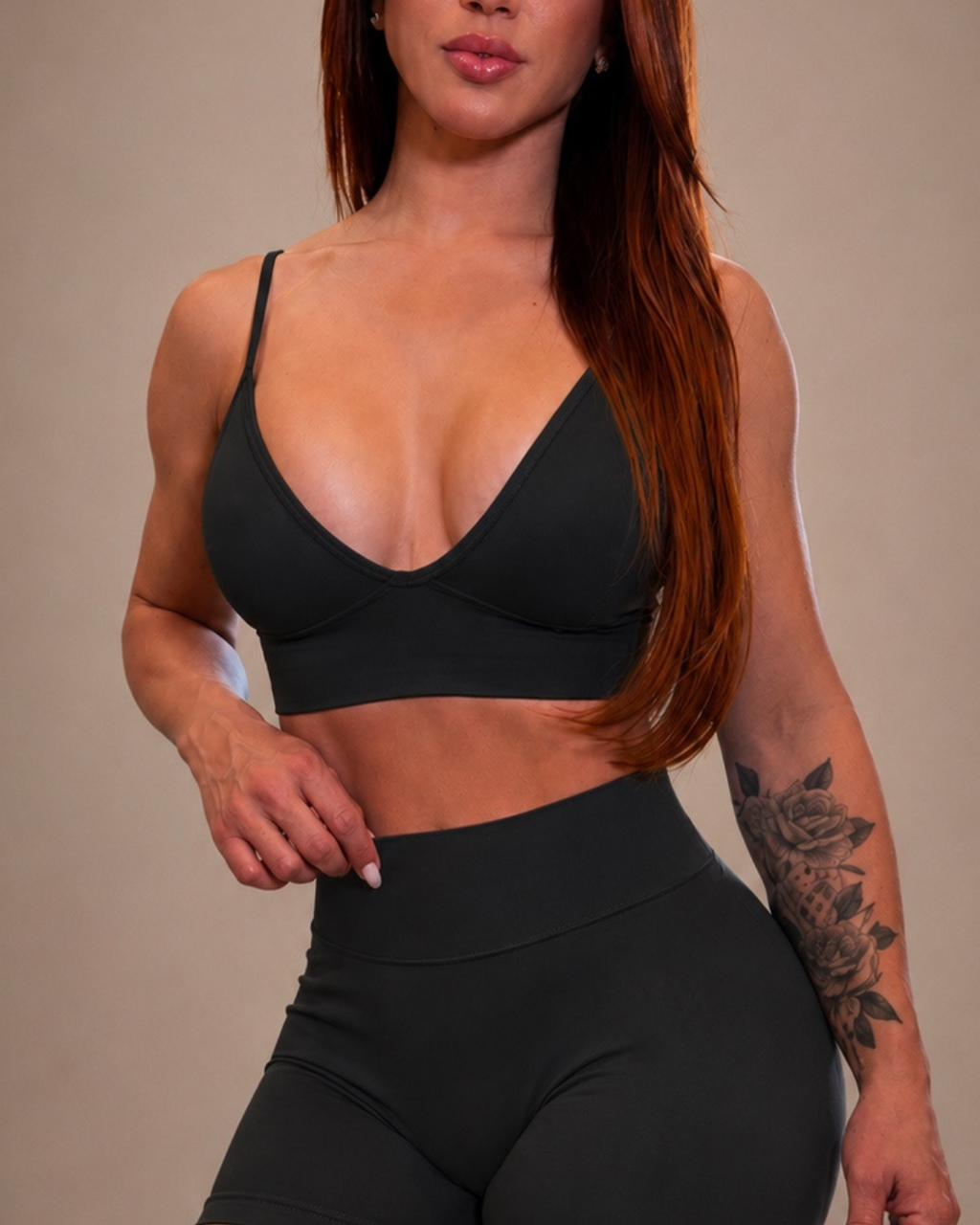 V-Sculpt Top