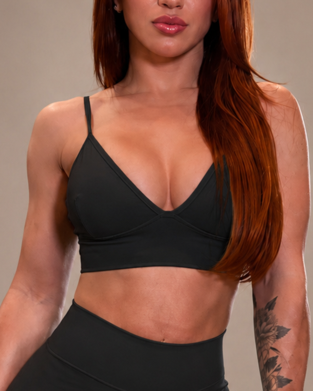 V-Sculpt Top